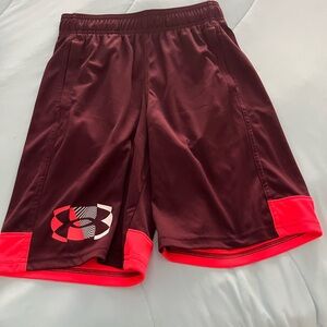 Under Armour Red Athletic Shorts Breathable Lightweight Design